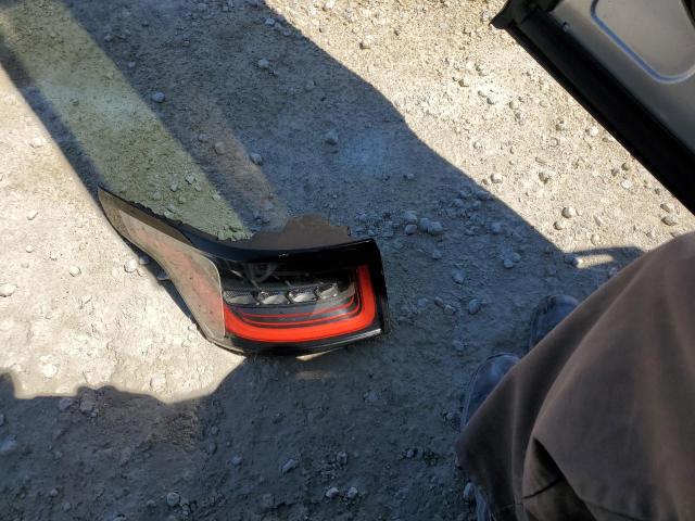 Photo 13 from auction – 2018 LAND ROVER RANGE ROVE with VIN SALWR2RV4JA409956