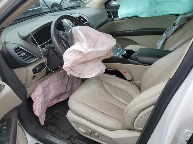 Photo 7 from auction – 2017 LINCOLN MKX SELECT with VIN 2LMPJ6KRXHBL49753