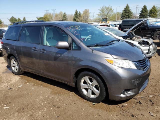 Photo 4 from auction – 2014 TOYOTA SIENNA LE with VIN 5TDKK3DC9ES475417