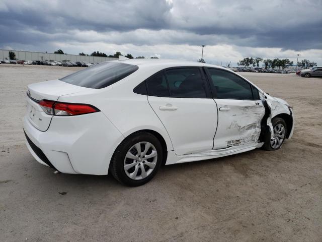 Photo 3 from auction – 2022 TOYOTA COROLLA LE with VIN 5YFEPMAE4NP289349
