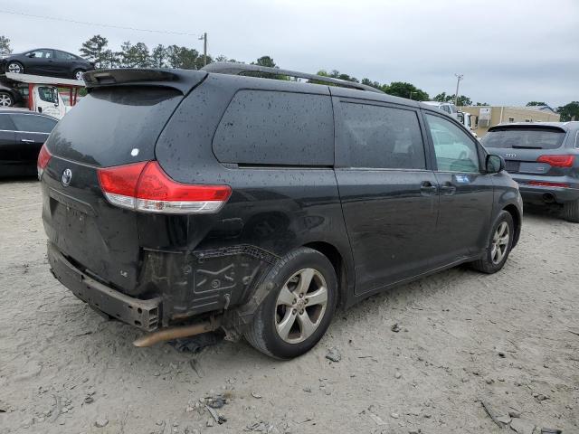 Photo 3 from auction – 2013 TOYOTA SIENNA LE with VIN 5TDKK3DC3DS308775