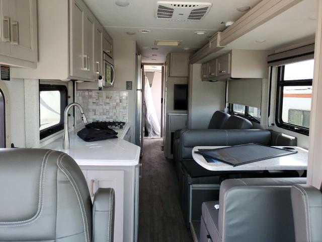 Photo 6 from auction – 2023 FORD MOTORHOME with VIN 1F66F5DN2N0A11135