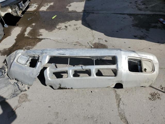 Photo 13 from auction – 2004 NISSAN PATHFINDER with VIN JN8DR09Y64W920982