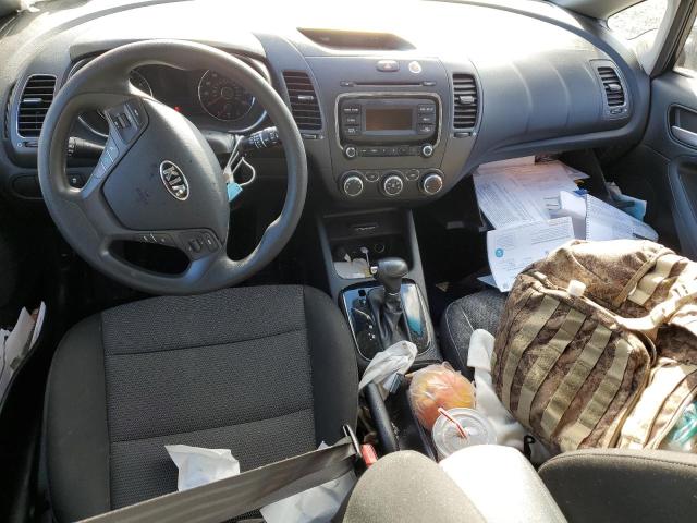 Photo 8 from auction – 2017 KIA FORTE LX with VIN KNAFK5A87H5705069