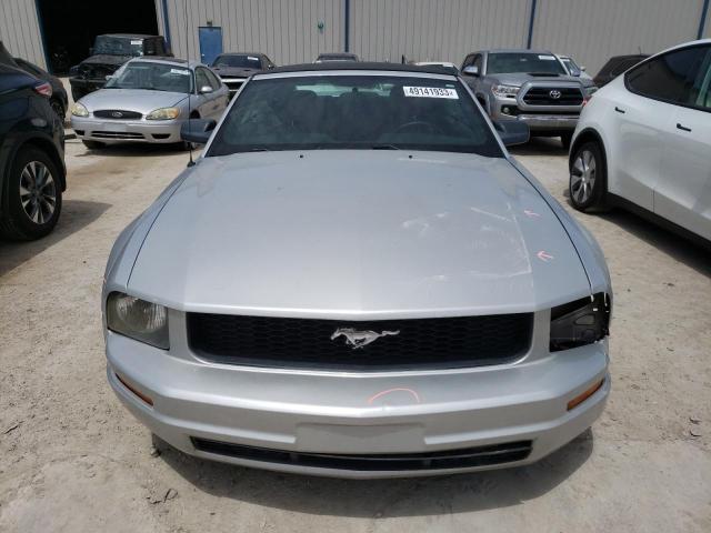 Photo 5 from auction – 2005 FORD MUSTANG with VIN 1ZVFT84N455194805