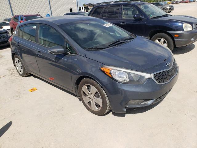 Photo 4 from auction – 2016 KIA FORTE with VIN KNAFK5A89G5630650