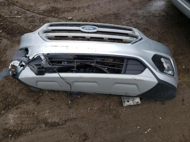 Photo 13 from auction – 2018 FORD ESCAPE SE with VIN 1FMCU9GD1JUC88809