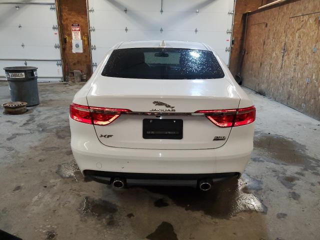 Photo 6 from auction – 2017 JAGUAR XF PREMIUM with VIN SAJBJ4BV4HCY39859