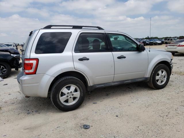 Photo 3 from auction – 2012 FORD ESCAPE XLT with VIN 1FMCU0DG2CKA23535