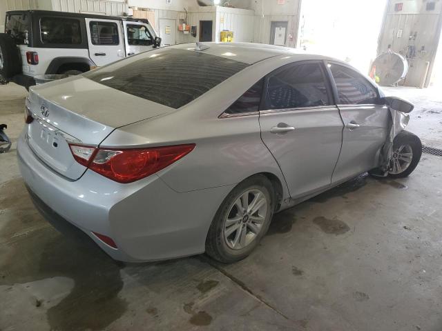 Photo 3 from auction – 2014 HYUNDAI SONATA GLS with VIN 5NPEB4AC2EH907049