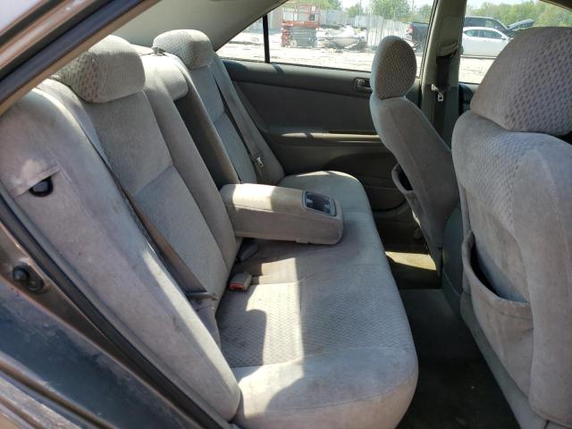 Photo 10 from auction – 2004 TOYOTA CAMRY LE with VIN 4T1BE32K24U824618