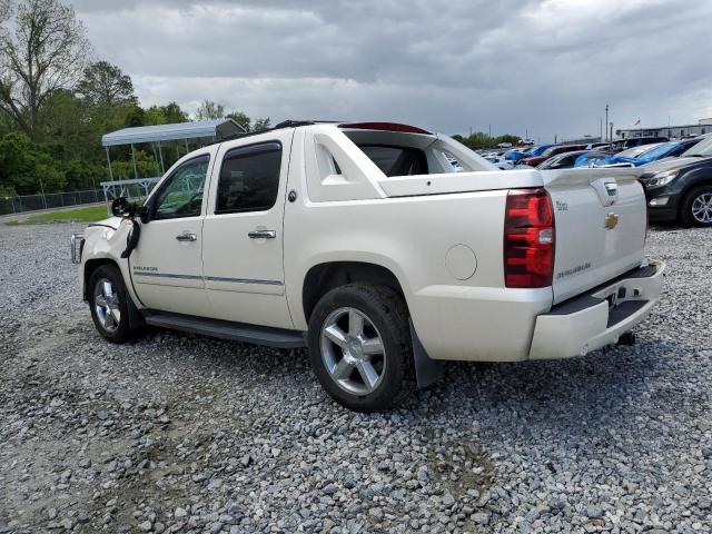 Photo 2 from auction – 2013 CHEVROLET AVALANCHE with VIN 3GNMCGE07DG304557