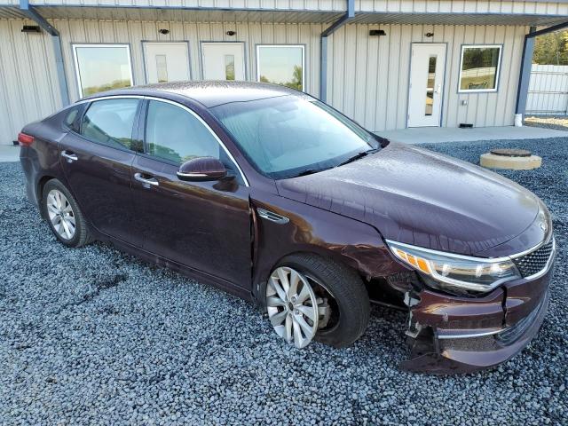 Фото 4 с аукциона – 2016 KIA OPTIMA EX с VIN 5XXGU4L35GG090271