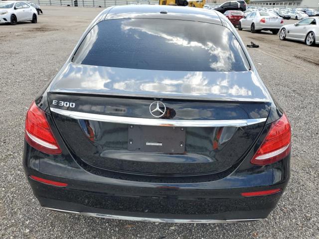 Photo 6 from auction – 2018 MERCEDES-BENZ E 300 with VIN WDDZF4JB7JA316896