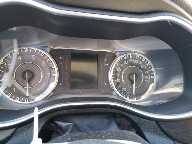 Photo 9 from auction – 2015 CHRYSLER 200 LIMITE with VIN 1C3CCCAB4FN753598
