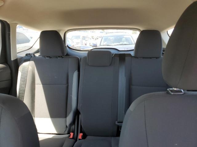 Photo 10 from auction – 2016 FORD ESCAPE S with VIN 1FMCU0F71GUA51107