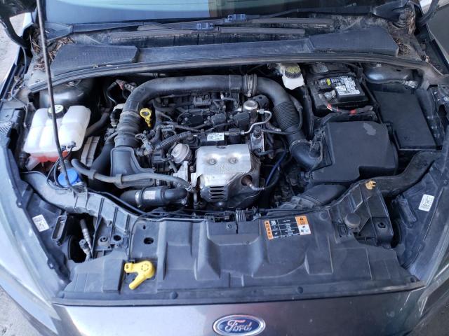 Photo 11 from auction – 2017 FORD FOCUS SE with VIN 1FADP3FE0HL277782
