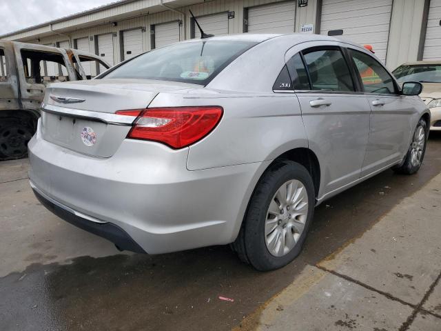 Photo 3 from auction – 2012 CHRYSLER 200 LX with VIN 1C3CCBAB3CN101318