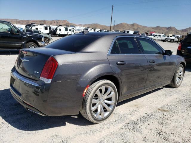 Photo 3 from auction – 2019 CHRYSLER 300 TOURIN with VIN 2C3CCAAG2KH517020