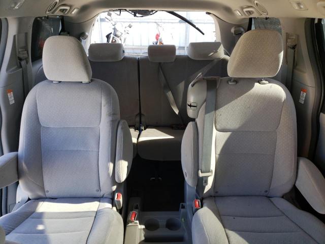 Photo 10 from auction – 2017 TOYOTA SIENNA LE with VIN 5TDKZ3DC7HS817107