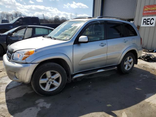 TOYOTA RAV4 2005 with VIN JTEHD20V950045634 - Photo from auction