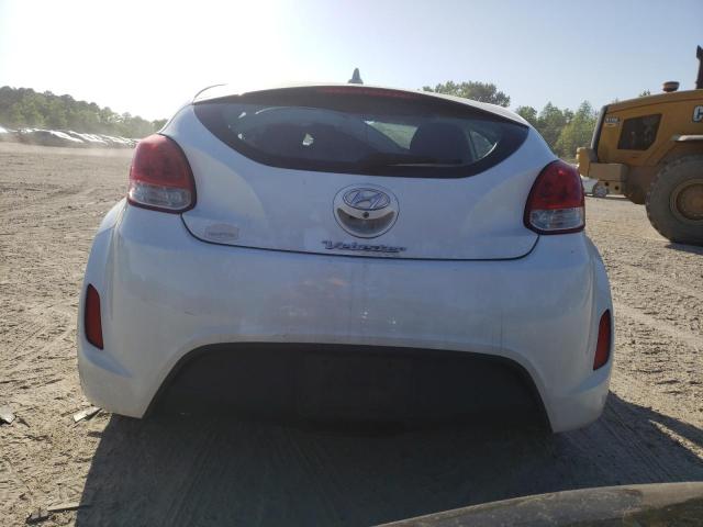 Zdjęcie 6 z aukcji – 2016 HYUNDAI VELOSTER z VIN KMHTC6AD3GU274350