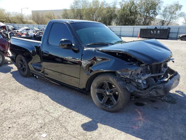 Photo 4 from auction – 2002 FORD F150 SVT L with VIN 2FTZF07322CA65045