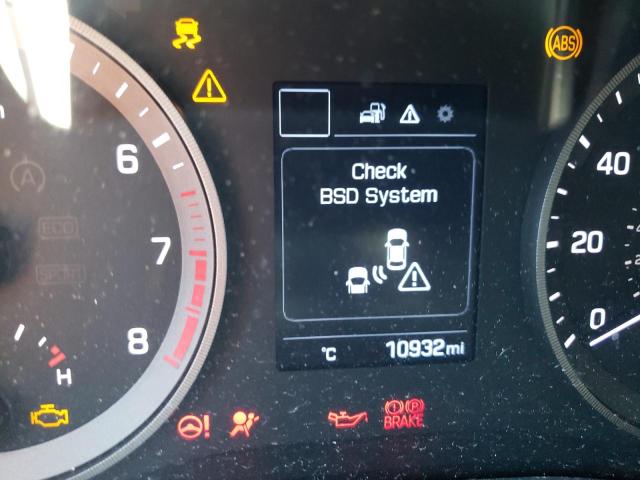 Photo 9 from auction – 2017 HYUNDAI TUCSON with VIN KM8J33A29HU533624
