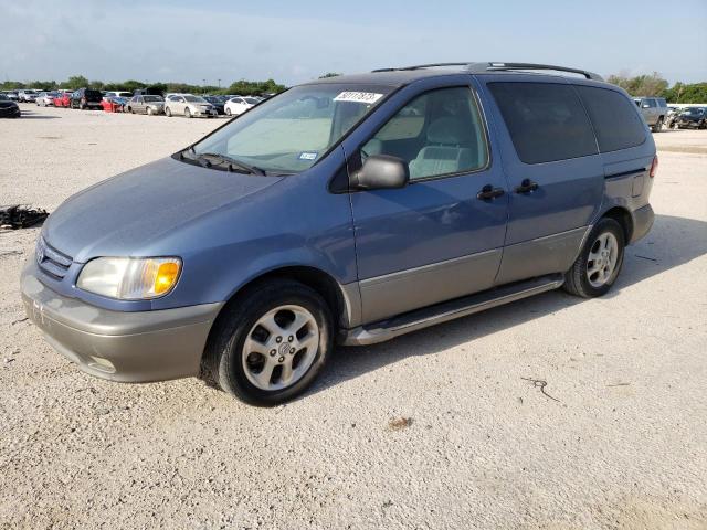 TOYOTA SIENNA LE 2001 with VIN 4T3ZF13C81U323033 - Photo from auction