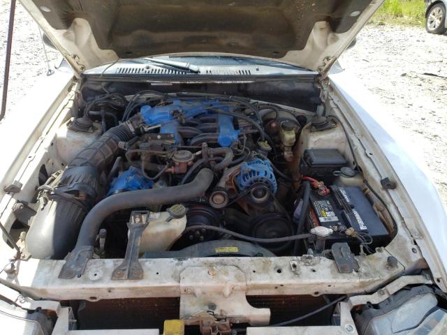 Photo 11 from auction – 2004 FORD MUSTANG with VIN 1FAFP44694F205109