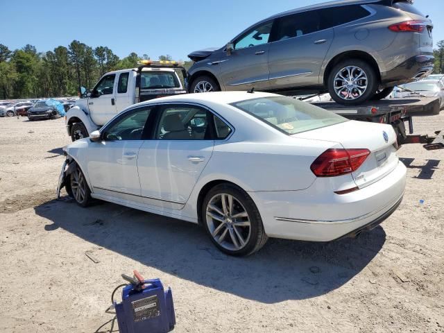 Photo 9 from auction – 2016 VOLKSWAGEN PASSAT with VIN 1VWAT7A36GC032129
