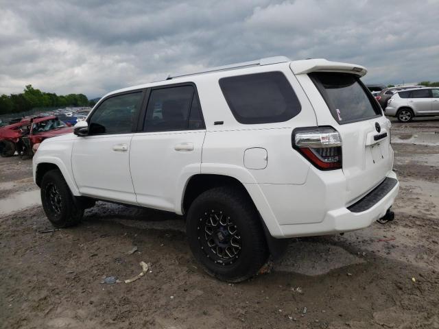 Photo 2 from auction – 2018 TOYOTA 4RUNNER SR with VIN JTEBU5JRXJ5547560