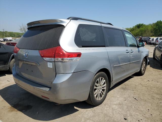 Photo 3 from auction – 2014 TOYOTA SIENNA XLE with VIN 5TDYK3DC9ES447773
