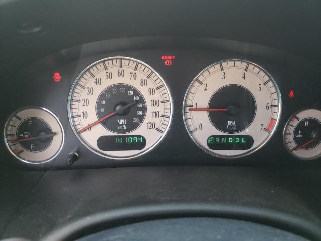 Photo 9 from auction – 2002 CHRYSLER TOWN & COU with VIN 2C8GP64L62R619842