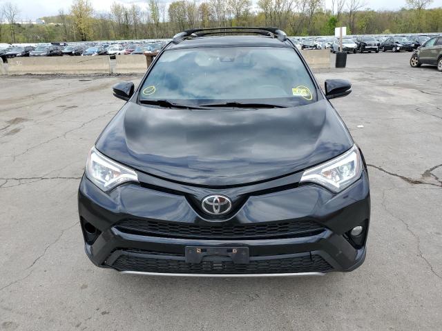 Photo 5 from auction – 2017 TOYOTA RAV4 SE with VIN 2T3JFREV6HW685611