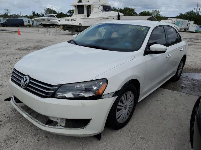 VOLKSWAGEN PASSAT S 2014 with VIN 1VWAS7A34EC120032 - Photo from auction