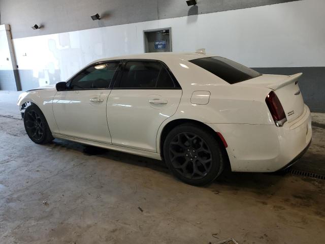 Photo 2 from auction – 2019 CHRYSLER 300 S with VIN 2C3CCABT3KH704908