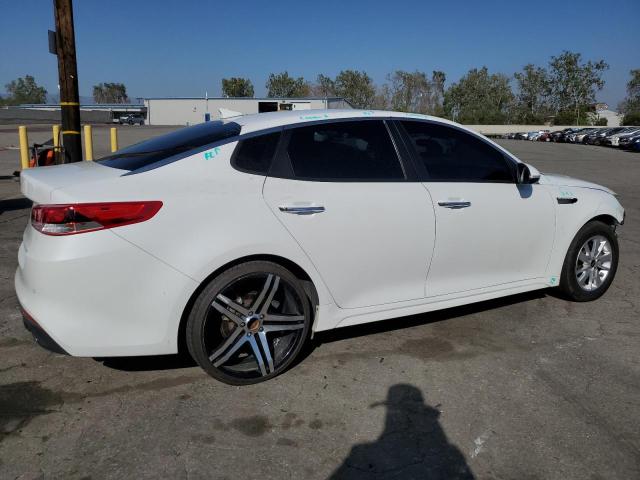Photo 3 from auction – 2018 KIA OPTIMA LX with VIN 5XXGT4L33JG246804