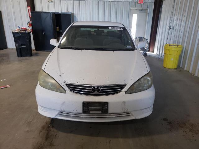 Photo 5 from auction – 2005 TOYOTA CAMRY LE with VIN 4T1BE32K05U393441