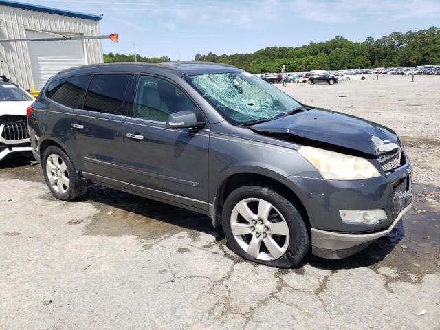 Photo 4 from auction – 2010 CHEVROLET TRAVERSE L with VIN 1GNLRHED3AJ193566