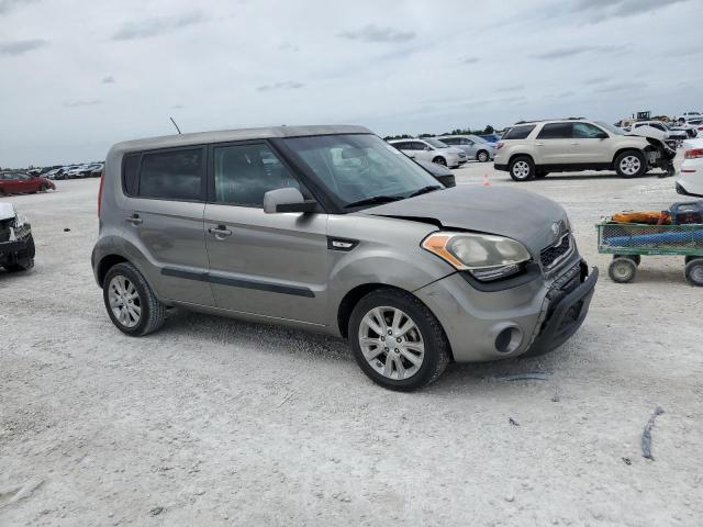 Photo 4 from auction – 2013 KIA SOUL with VIN KNDJT2A57D7630919