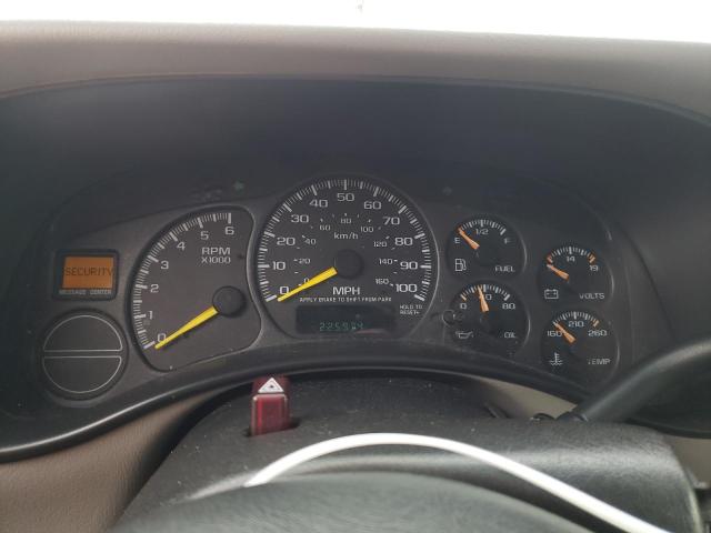 Photo 9 from auction – 1999 CHEVROLET SILVERADO with VIN 2GCEK19T2X1219463
