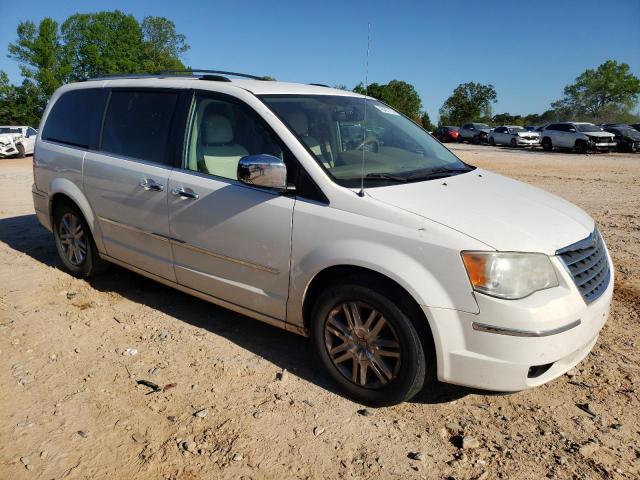 Photo 4 from auction – 2010 CHRYSLER TOWN & COU with VIN 2A4RR7DX4AR479926