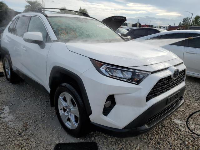 Photo 4 from auction – 2019 TOYOTA RAV4 XLE with VIN 2T3P1RFV8KC012223