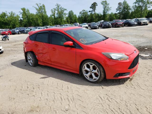 صورة رقم 4 من المزاد - 2013 FORD FOCUS ST مع VIN 1FADP3L93DL312686