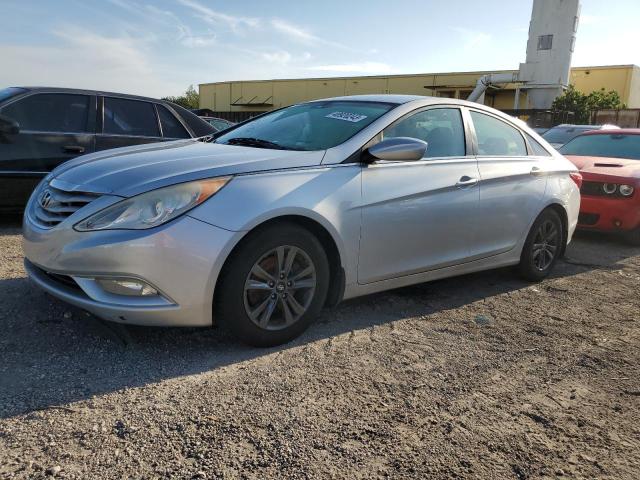 HYUNDAI SONATA GLS 2013 with VIN 5NPEB4AC3DH742949 - Photo from auction
