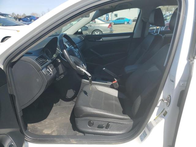 Photo 7 from auction – 2015 VOLKSWAGEN PASSAT S with VIN 1VWAT7A34FC058047