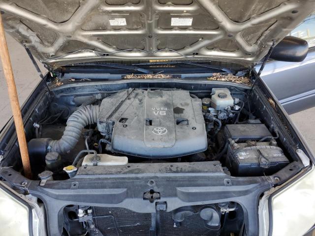 Photo 12 from auction – 2004 TOYOTA 4RUNNER SR with VIN JTEZU14R340033876