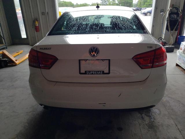 Photo 6 from auction – 2015 VOLKSWAGEN PASSAT S with VIN 1VWAS7A32FC112576