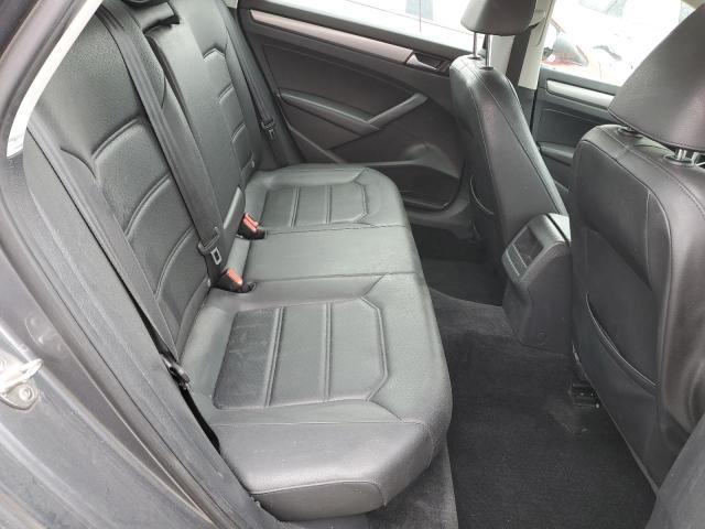 Photo 10 from auction – 2015 VOLKSWAGEN PASSAT S with VIN 1VWAS7A33FC116703